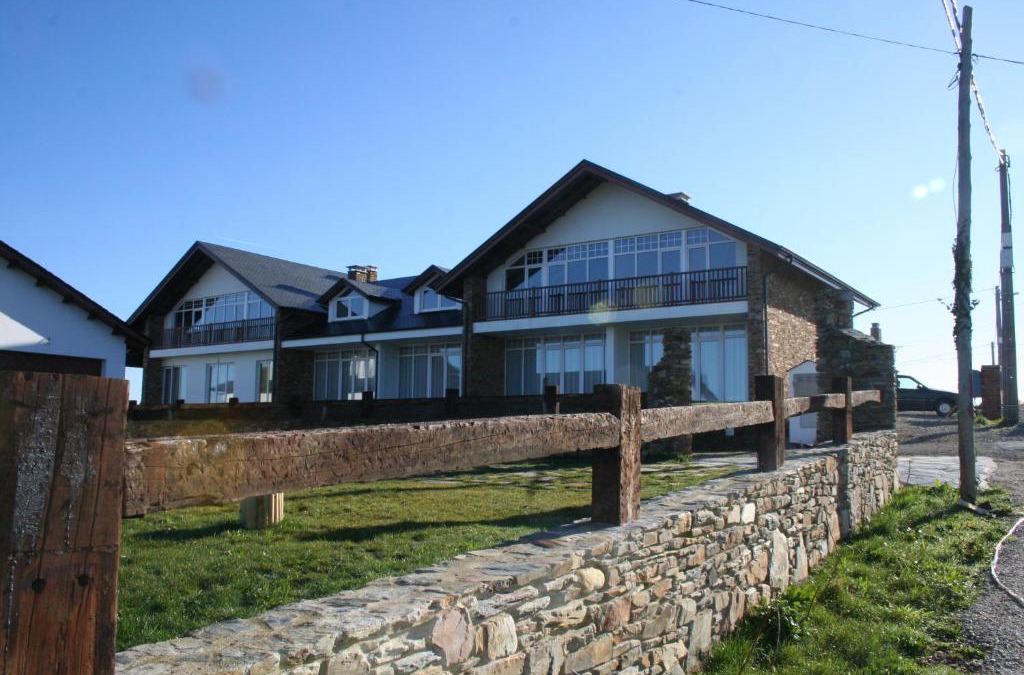 Campos y Salave Hotel | Casa Tésera