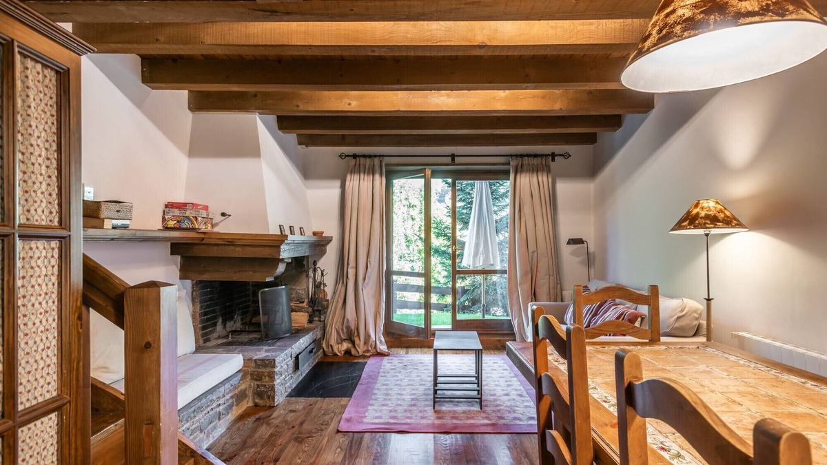 Gessa Ski Chalet | Casa Tarter in Gessa Town 10 pax