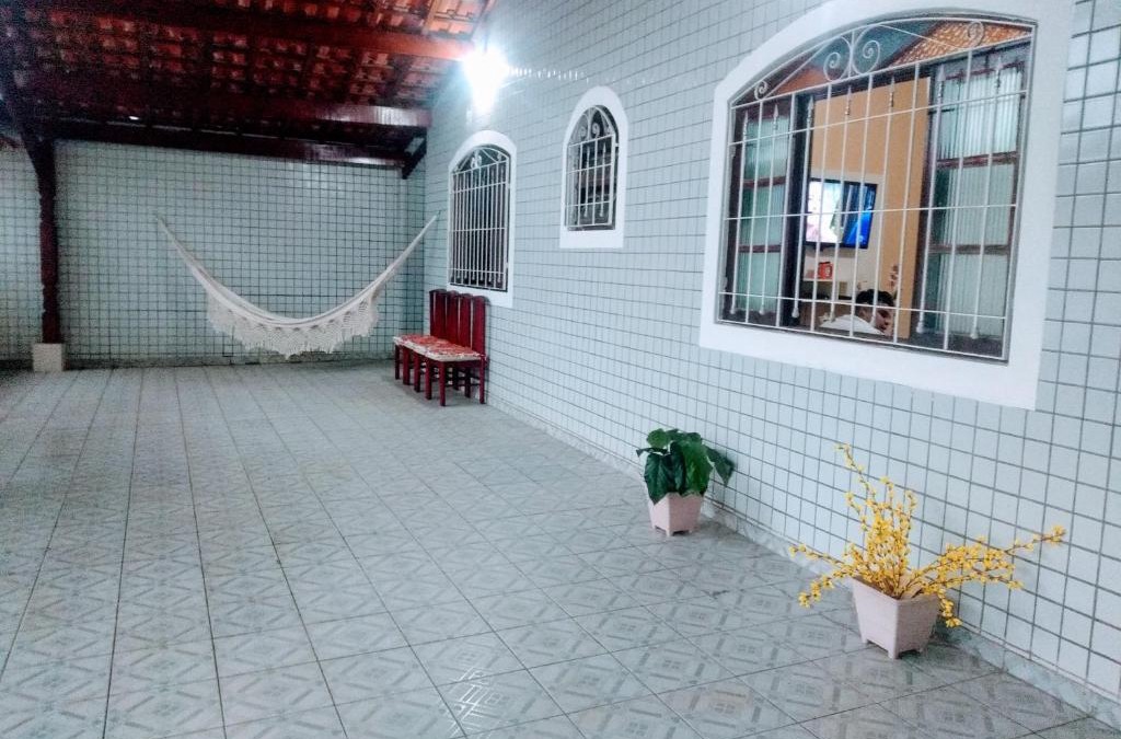 Balneario Pires House | Casa Temporada a 3 quadra da Praia