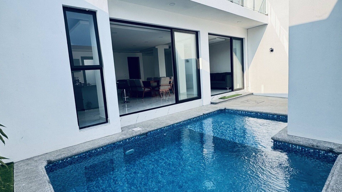 Perula House | Casa Top Horizonte. Charming 3-bedroom beach house with AC & Private Pool.