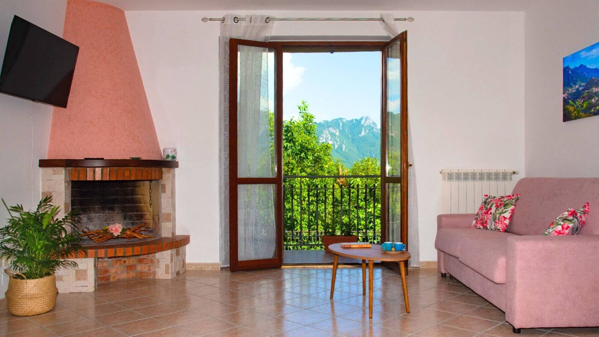Tramonti Apartment | Casa Tramonti D'aMare - On the hills of the Amalfi Coast