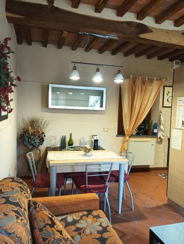 Capannori Apartment | Casa Vacanze Rustico Di Corte