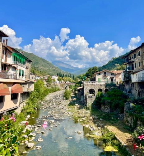 Isolabona Apartment | Casa Valentino in Via Liberale Isolabona Sleeps 8 Isolabona Italy