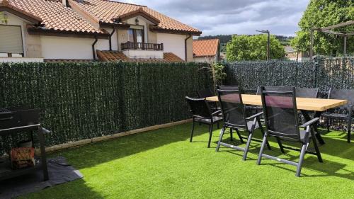 Reocin House | Casa Valles Verdes