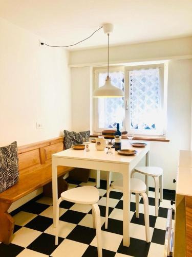 Schluein Apartment | Casa Via vitg sut