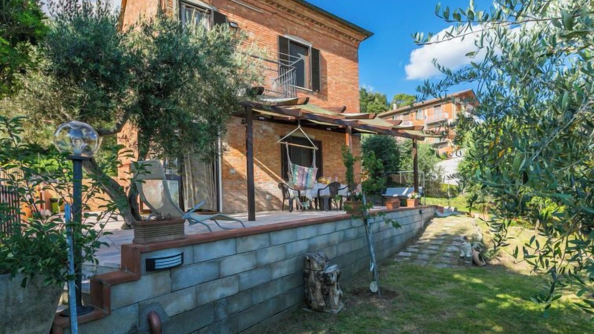 Chiusi House | Casa Violella by Interhome