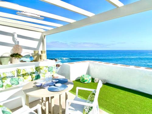 Las Aguas House | Casa Vistamar, Amazing Sea Views and Private Pool