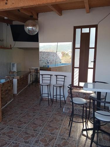 La Capilla House | Casa yuyu