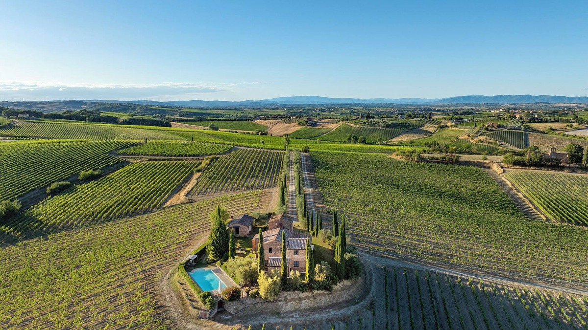 Montepulciano Villa | Casale Dei 12, Emma Villas