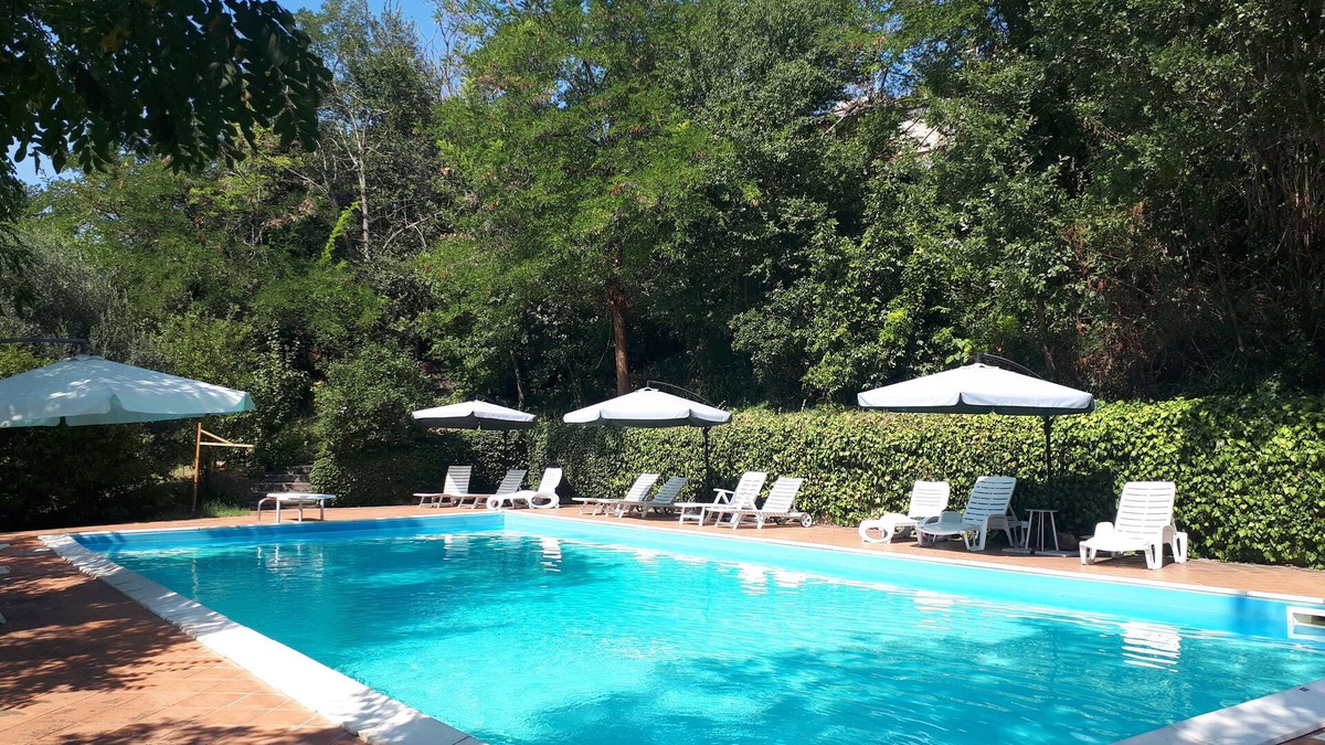 Castel San Pietro Terme Apartment | Casale dei Conti Holiday Apartments - I Ciliegi Apartment