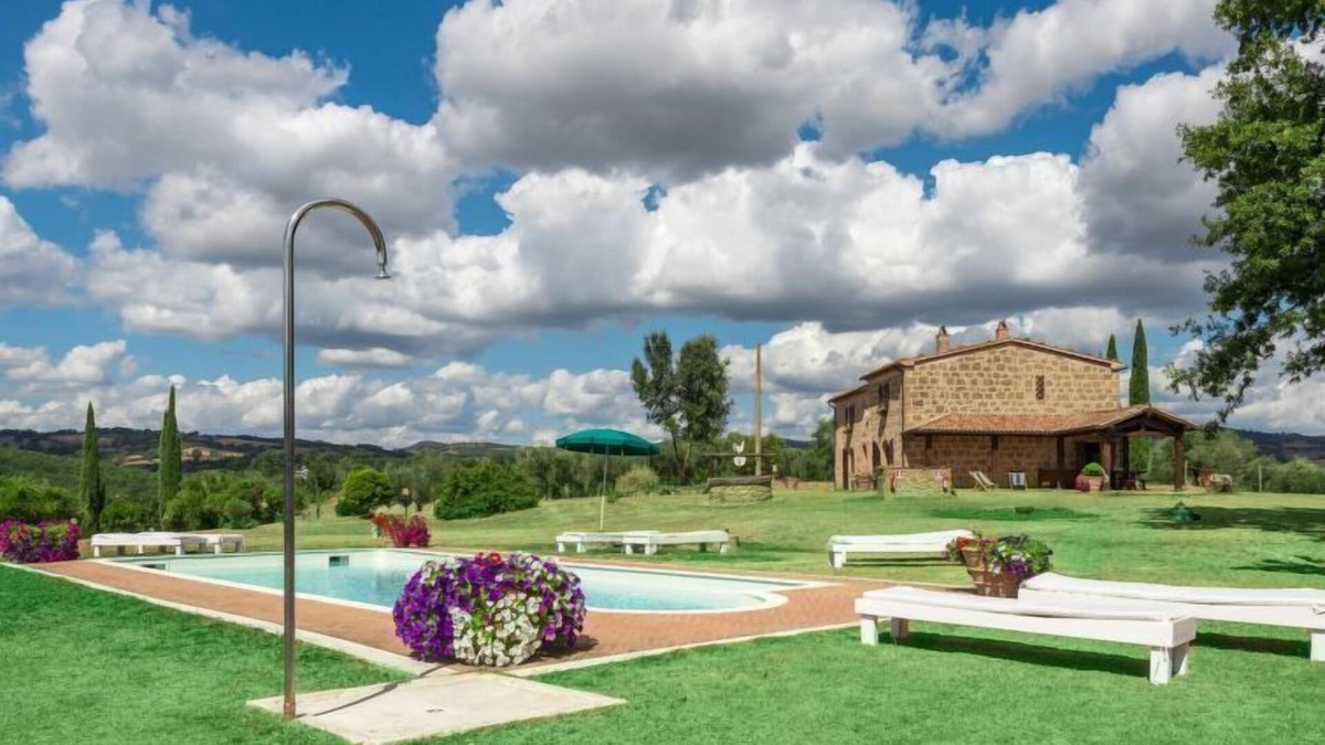 Manciano House | Casale Poggio Lupinaio by Interhome