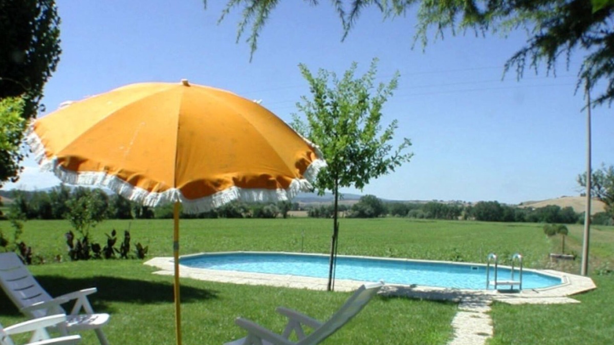 Bollano Villa | Casalunga, beautiful farmhouse with swimming pool and garden