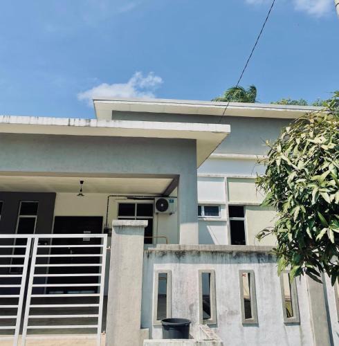 Cherating Ski Chalet | Casaria Homestay Cherating