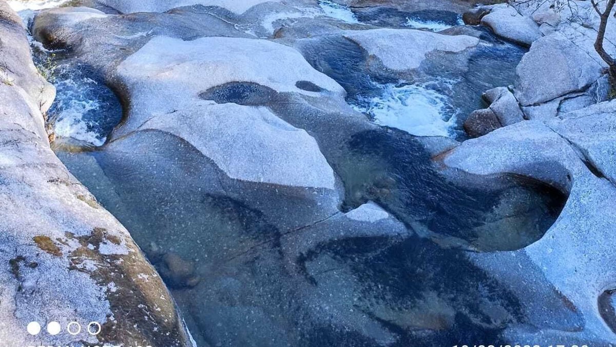 Jarandilla de la Vera Cottage | CASARURALVILLAMOLI SURROUNDED BY NATURAL PISACINAS, HORSE TRAILS, HIKING