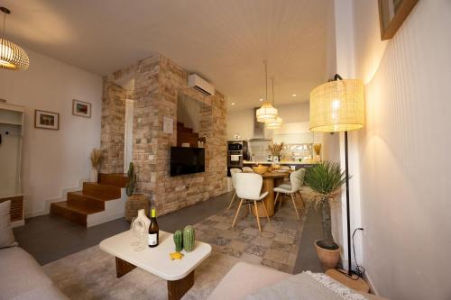 San Anton House | Casas 349h Alicante City Centre Trafalgar