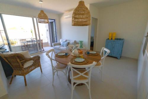 Conceicao e Cabanas de Tavira Apartment | Casas do Forte Yellow BG T2