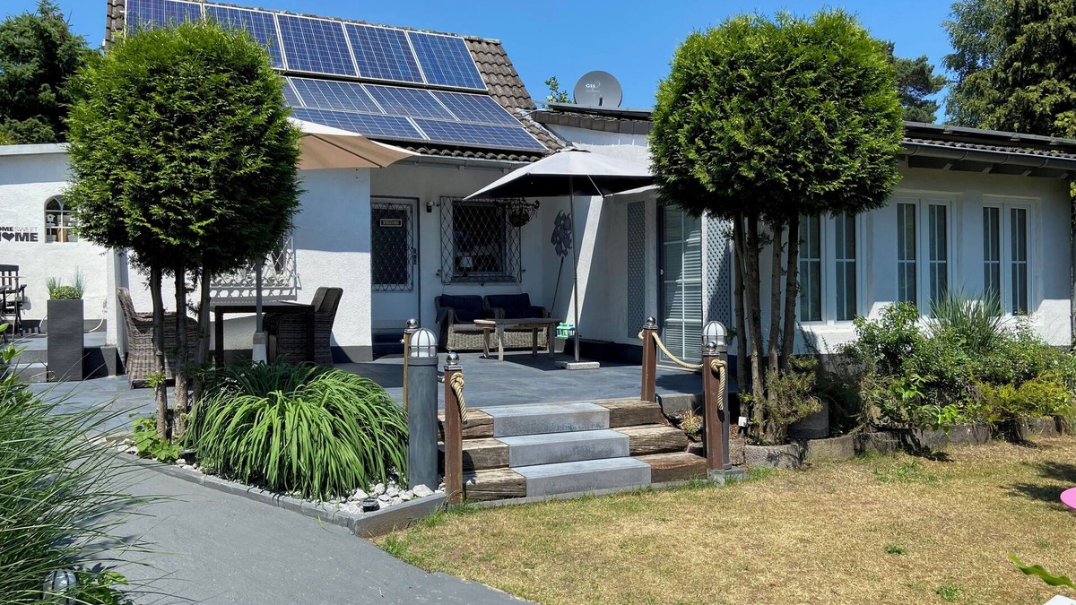 Roesrath House | CasaVerde at Cologne Trade Fair & Airport