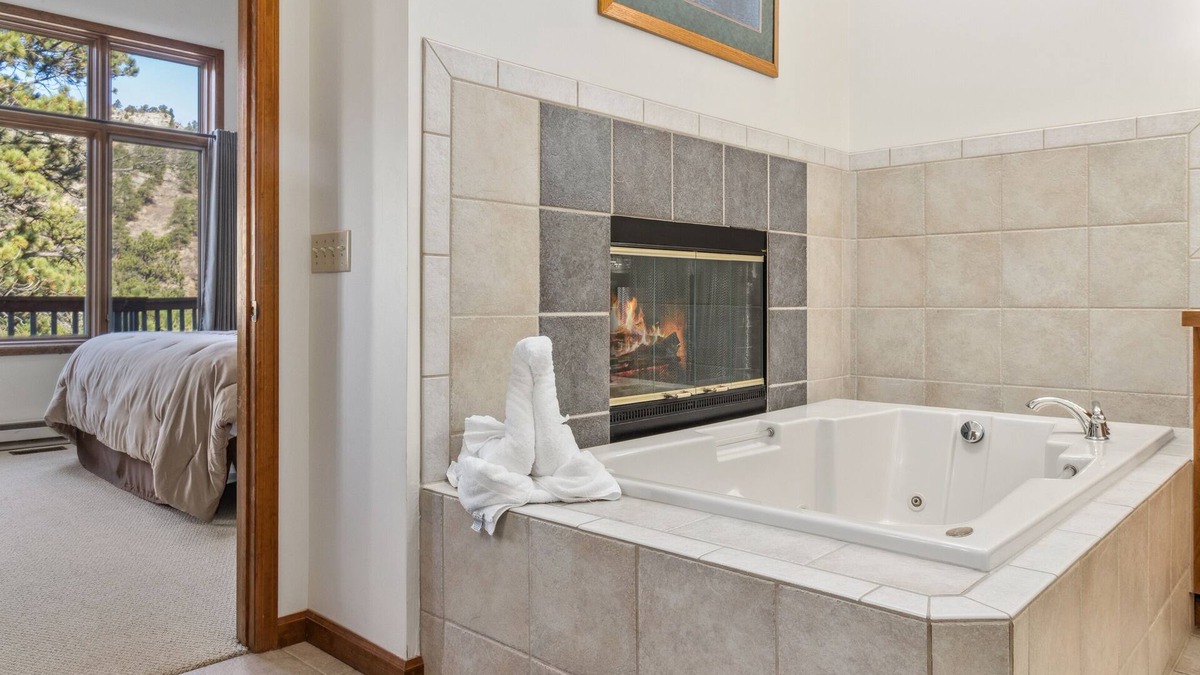 Aspen Brook House | Cascade Mountain Home By Estes Park Homes 6 Bedroom Home