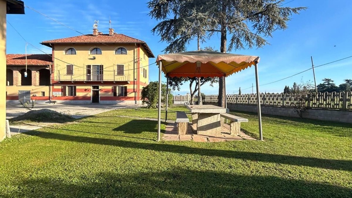 Fossano Apartment | Cascina Santa Marta - Studio Apartment