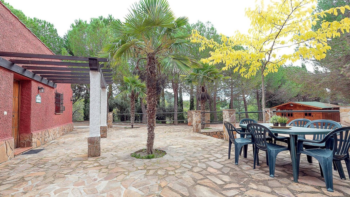 Huetor Santillan Cottage | CASERÍO DEL COLMENAR