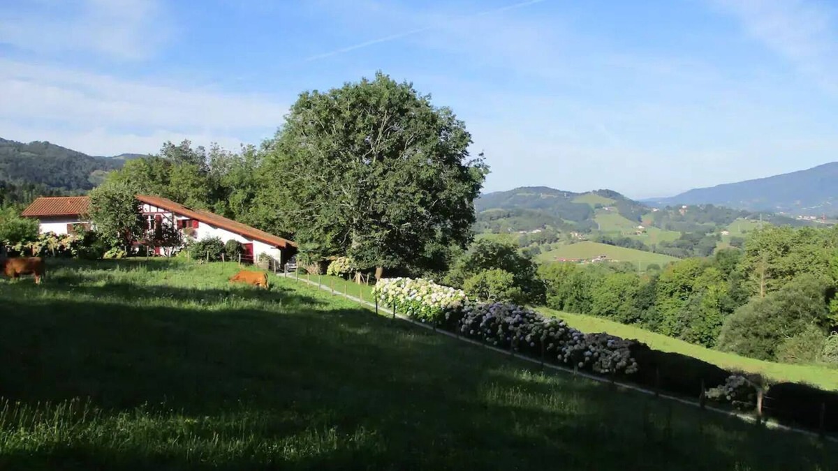 Irun Cottage | Caserio AGIÑAGA, rural study Carmen