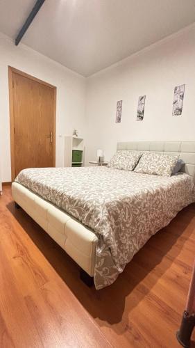 Lamas House | Casinha no coração do Oeste