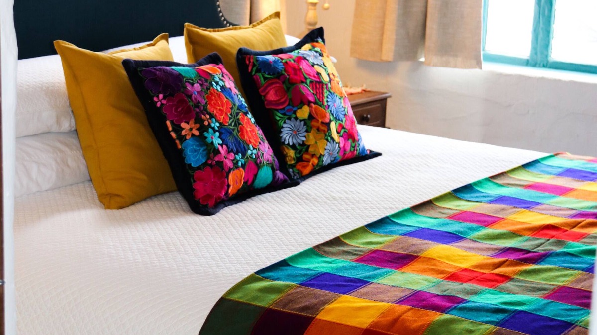Las Cruces Apartment | Casita Florecita - downtown Hacienda de Las Cruces