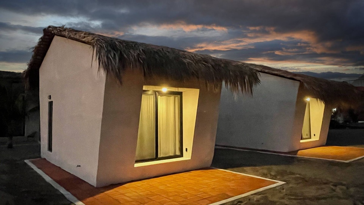 El Azufre House | Casita H - a little house by the sea
