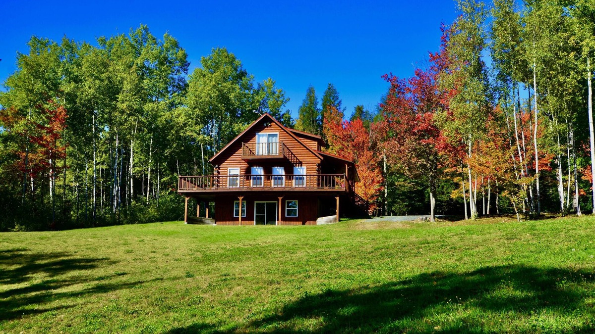 Red Bank House | Cast Away Lodge… cast your worries away on the banks of the Miramichi River