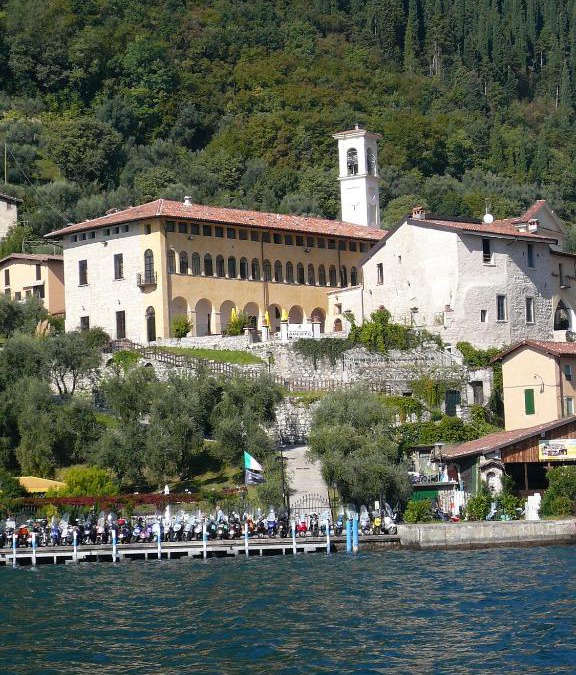Peschiera Maraglio Apartment | Castello Oldofredi