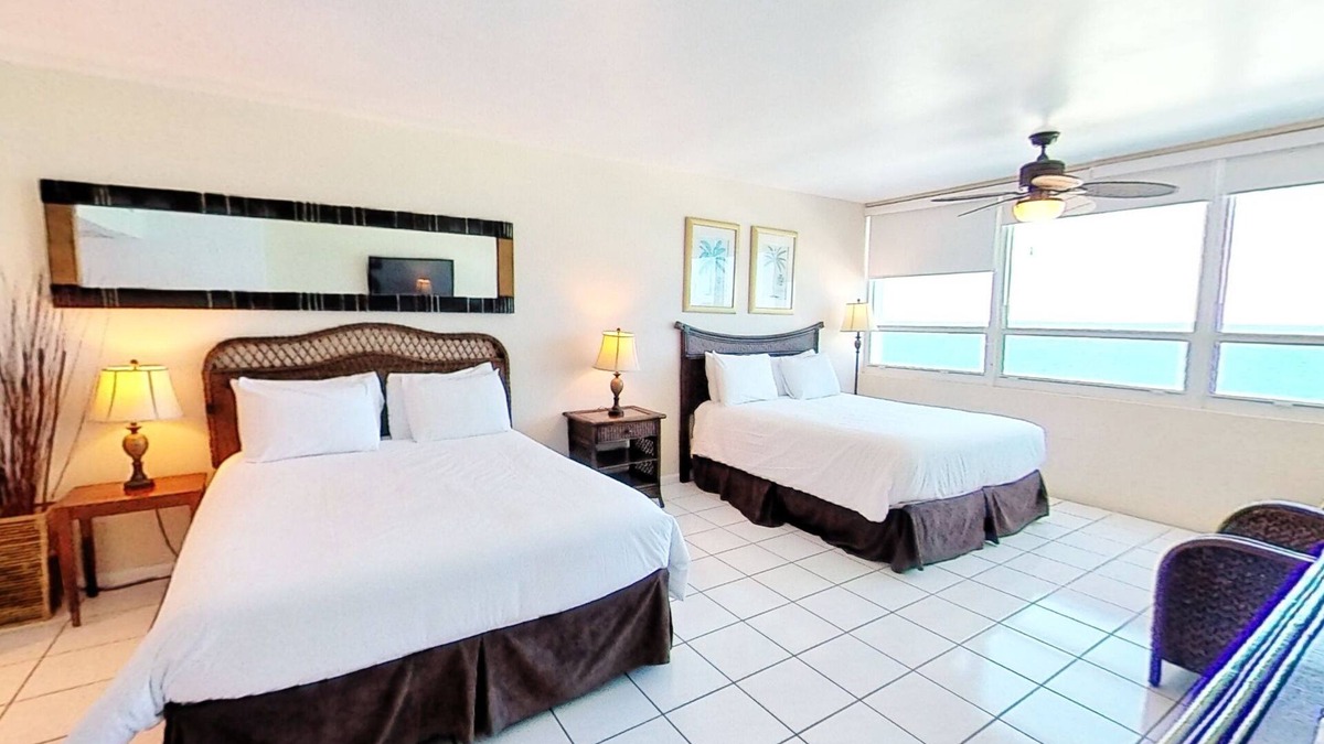 La Gorce Condo | Castle 922 Oceanview Condo w/Free Parking, a pool, beach access, gym, tennis, restaurants and more!
