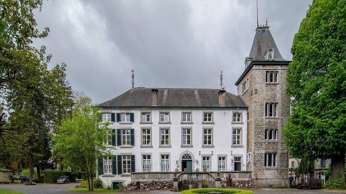 Aywaille Other | Castle Apartment Aywaille near River Amblève