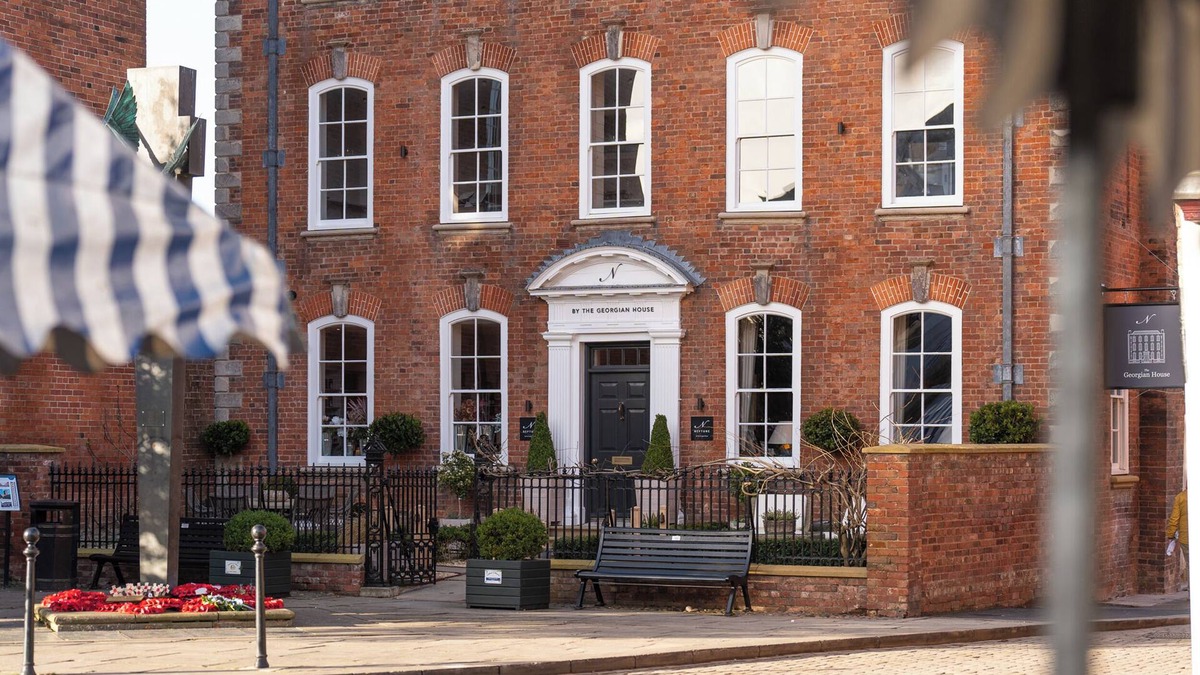 Ludwel Cottage | CASTLE CORNER, THE GEORGIAN HOUSE, luxury holiday cottage in Ludlow
