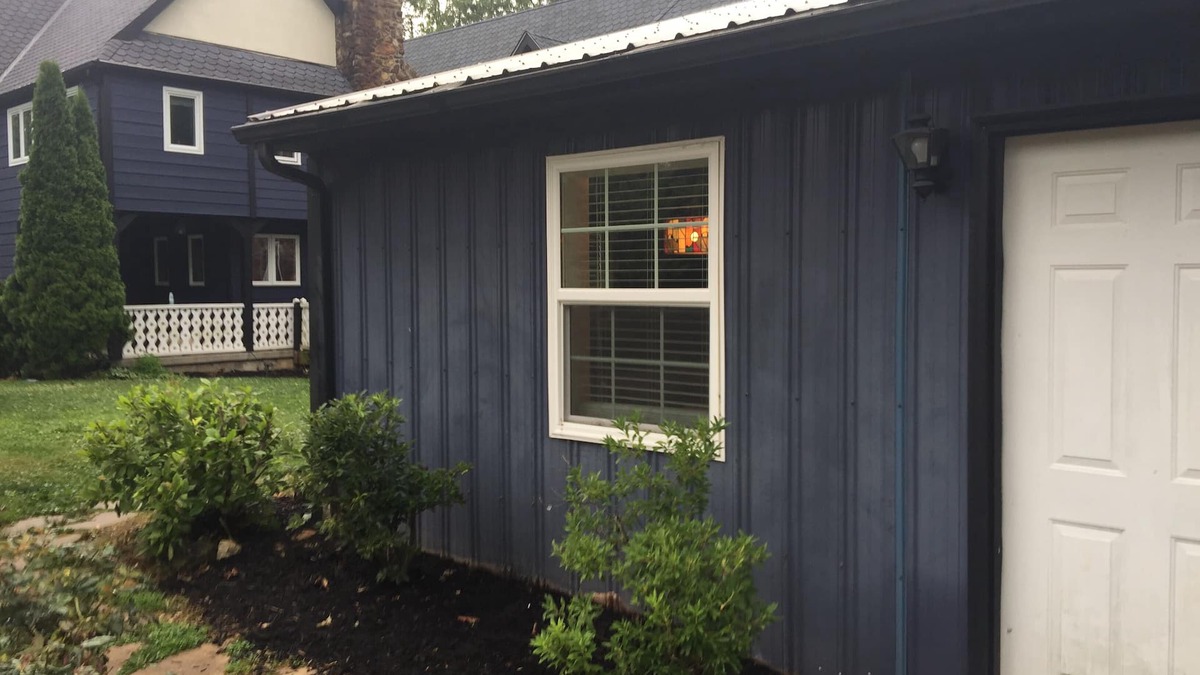 Big Spring Apartment | Castle Hill Haven Studio Suite & Cottage by KY sites/Eclipse/Glendale/caves