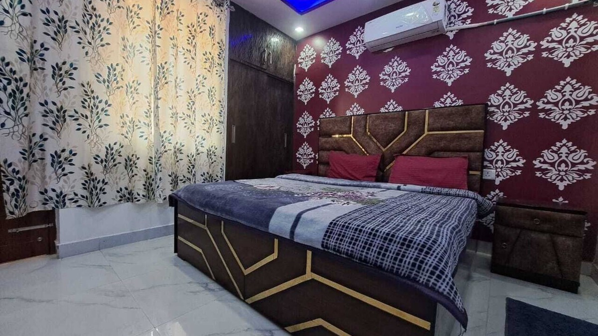 Bullawala Apartment | CASTLE INN HOMESTAY