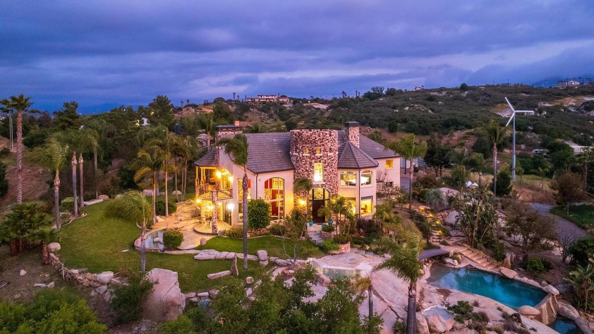 Ramona House | Castle on a hill, breathtaking views, surrounded with pools, trees, and lawn