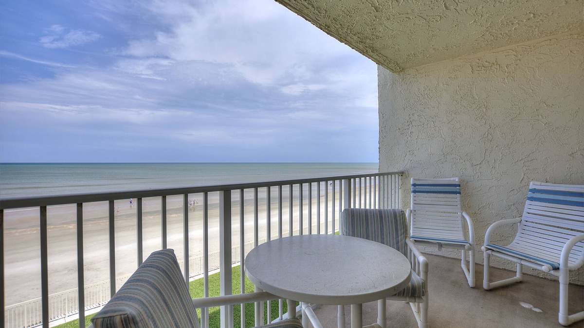 New Smyrna Beach Condo | Castle Reef 331 ultimate ocean views!