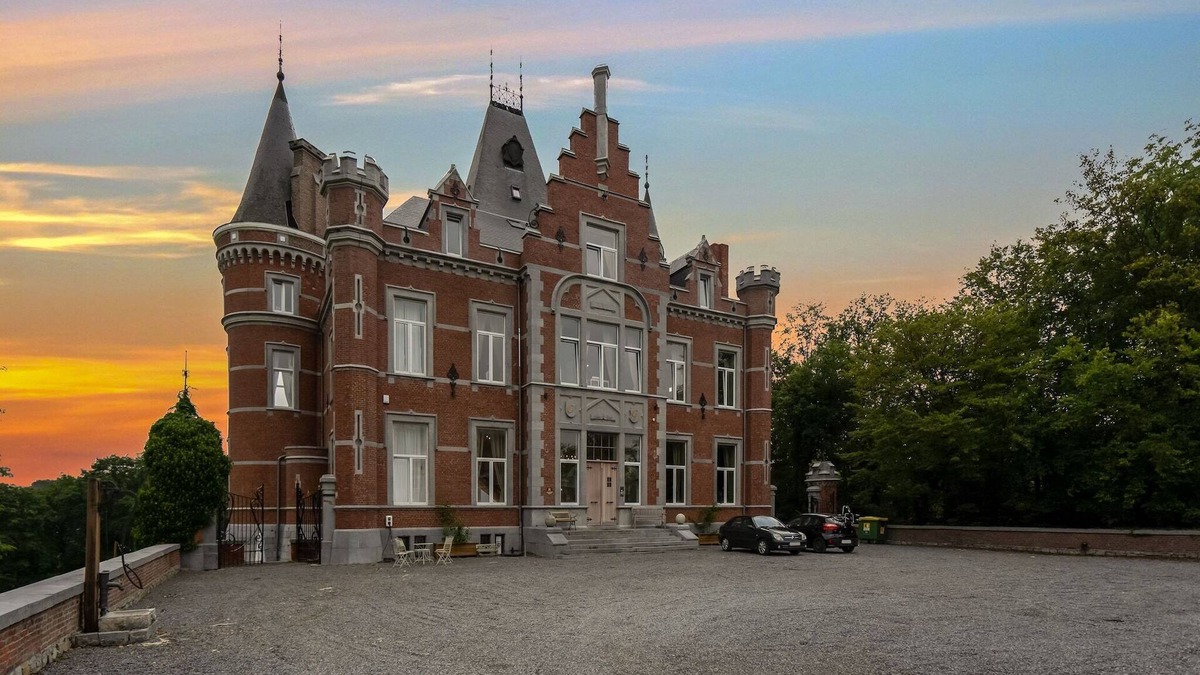 Gesves Other | Castle with wellness and zipline