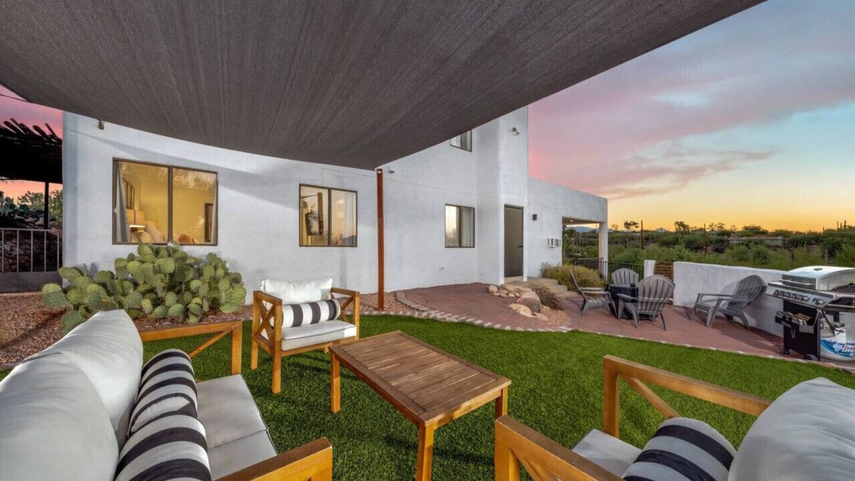 Catalina Foothills Estates House | Cat Foothills+Mountain Views/3 BR 2 BA/Garage