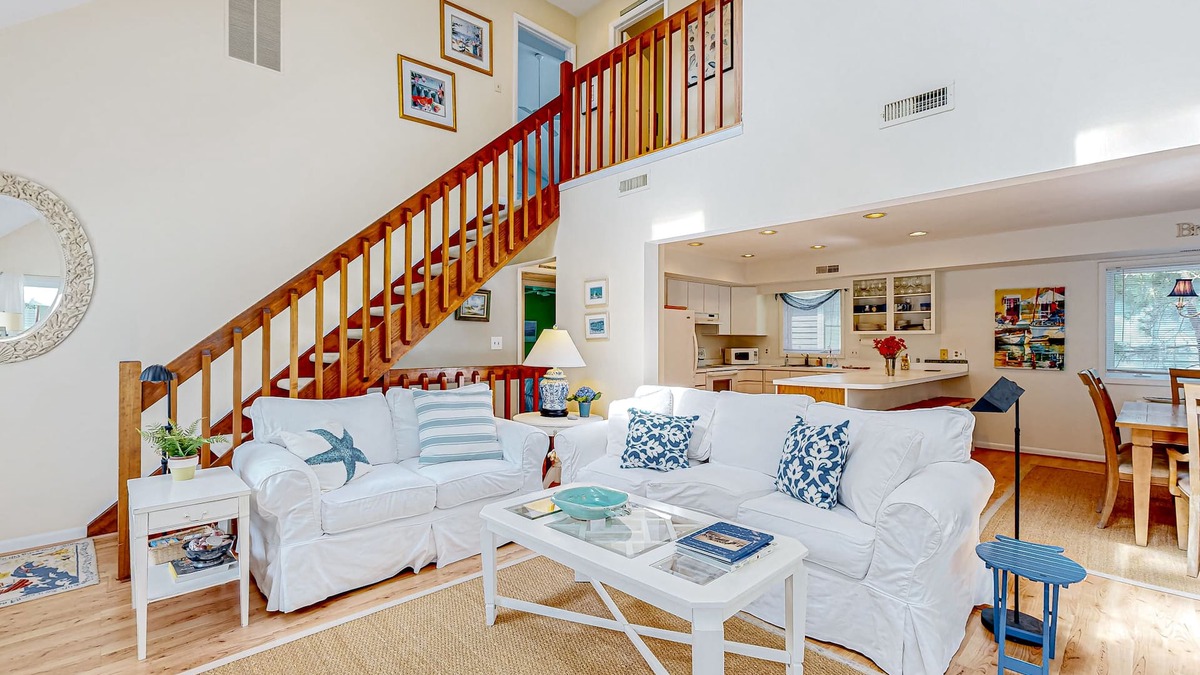 Cat Hill House | Cat Hill - Inviting retreat with fireplace, lovely porch, kayaks & firepit