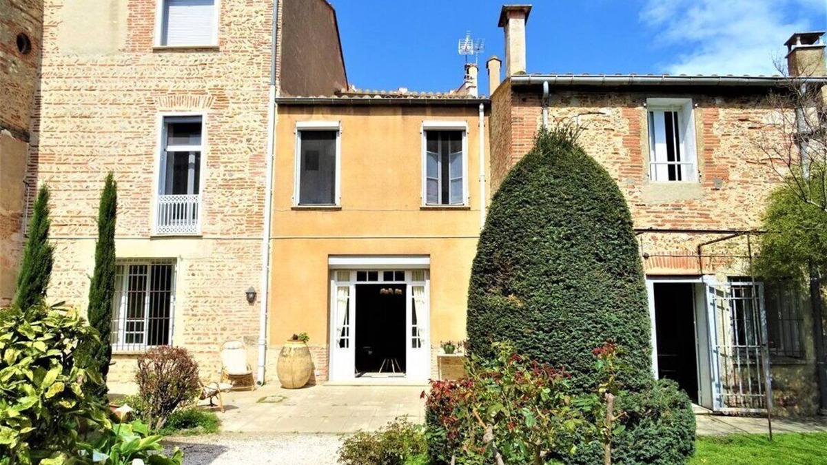 Alenya House | Catalan bastide dating from the 11th century renovated very nice amenities in a quiet area