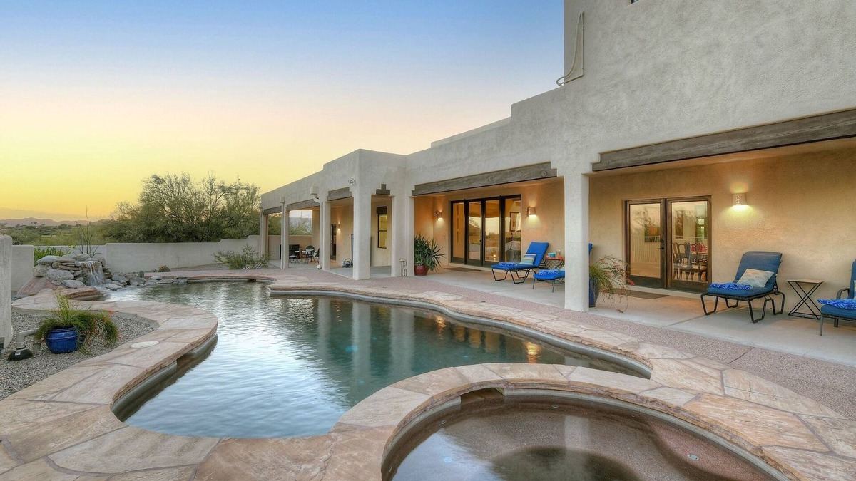 Tucson House | Catalina Breeze – Luxury Living with Heated Pool/Spa and Stunning Mountain Views