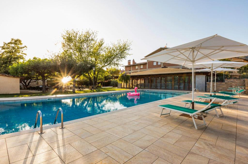 Padule Hotel | Catignano Hotel