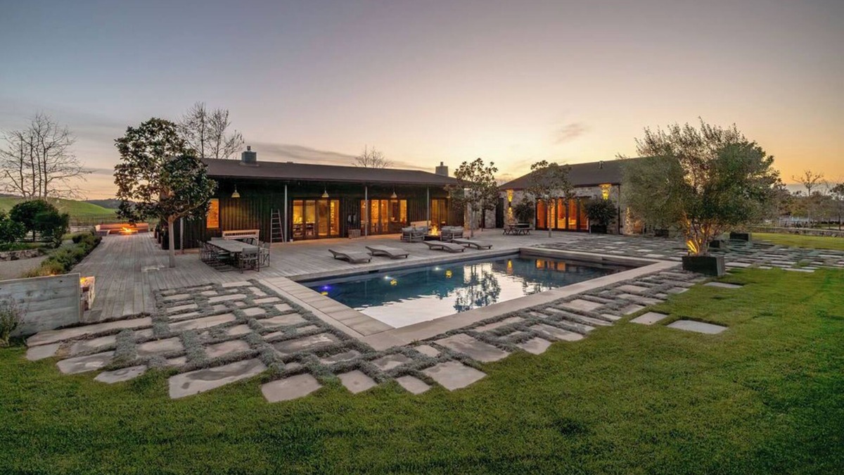 San Luis Obispo House | Cavalli Estates Vineyard House in Edna Valley