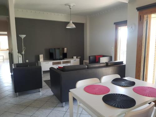 Perama Apartment | Cave Apartments