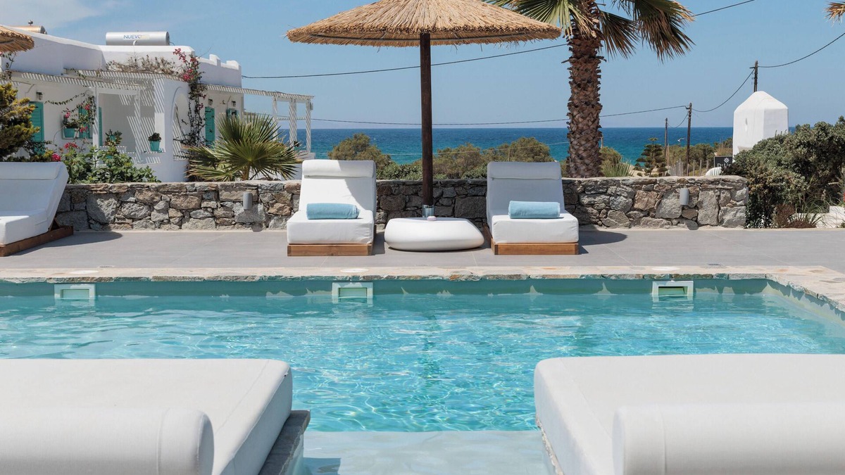 Stelida House | Cave Suites