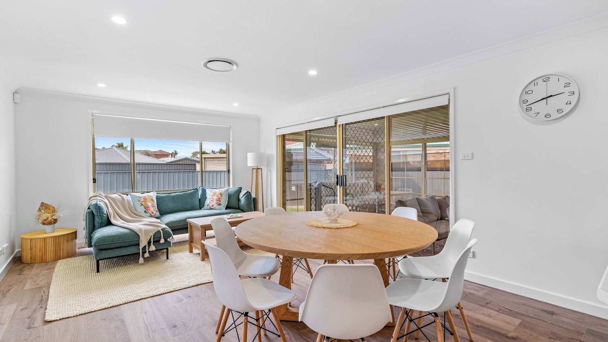 Swansea House | Caves Beach House by Coast Hosting