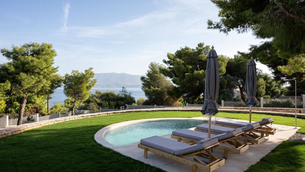Isthmia House | Cavos Residence with Private Pool