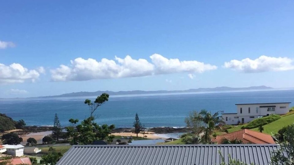 Cable Bay House | CBay Holiday Home - Spectacular 180˚ Views
