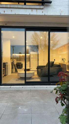 Sydenham Apartment | CBD Contemporary Comfort Townhouse 2 Bed 2Bath